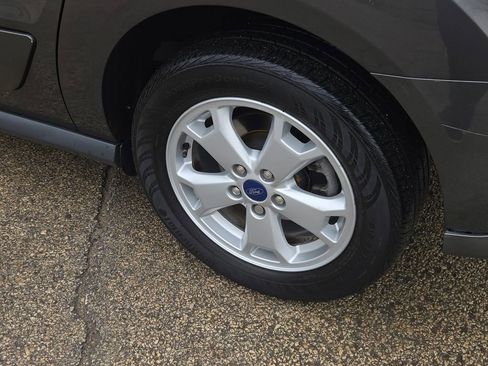 Used 2015 Ford Transit Connect Titanium image 12