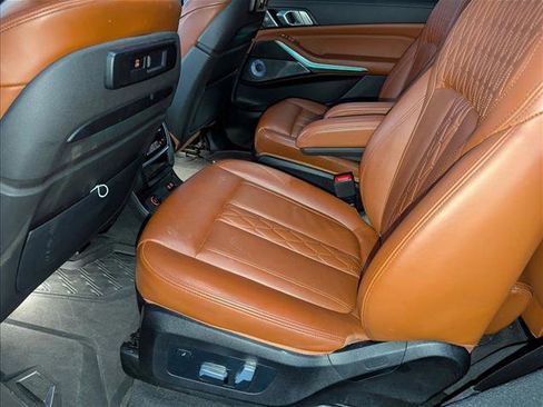 Used 2020 BMW X7 xDrive40i w/ M Sport Package image 12