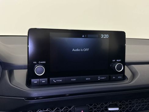 Certified 2025 Honda Accord SE image 22