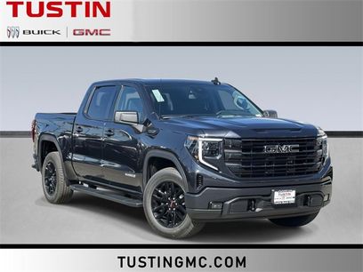 New 2026 GMC Sierra 1500 Elevation w/ LPO, Elevation Black Package