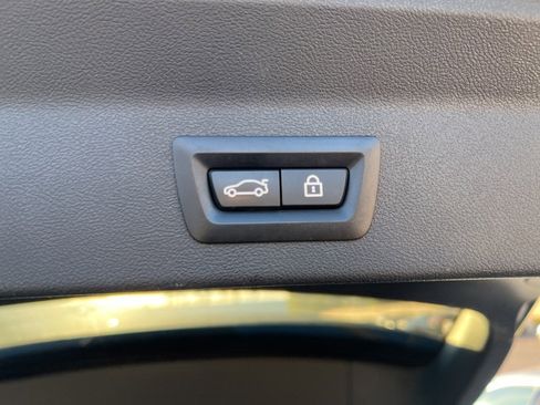 Used 2023 BMW X3 sDrive30i w/ Convenience Package image 9