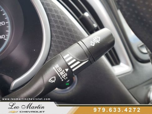 Used 2023 Chevrolet Malibu LT FWD image 27