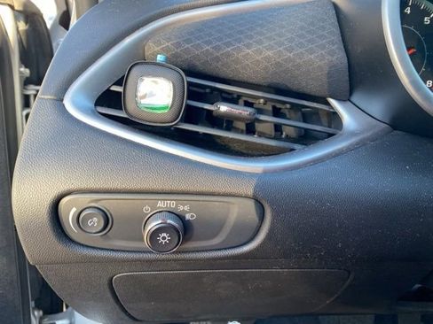 Used 2022 Chevrolet Malibu LS image 16