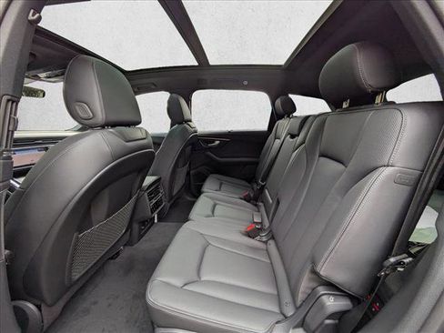 New 2026 Audi Q7 Premium Plus image 18