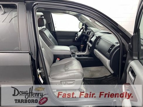 Used 2011 Toyota Sequoia Platinum image 44