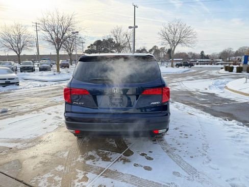 Used 2017 Honda Pilot EX image 6