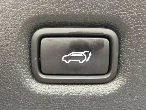 Used 2023 Hyundai Santa Fe Limited AWD/4WD image 11