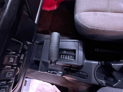 Used 2006 Jeep Wrangler Unlimited image 25