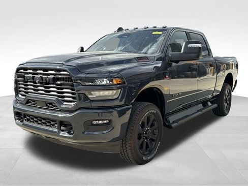New 2026 RAM 2500 Big Horn AWD/4WD image 4