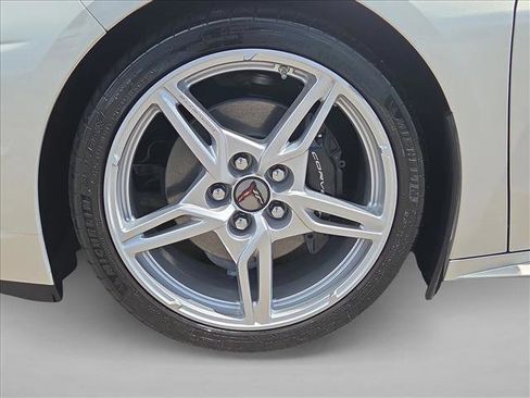 Used 2024 Chevrolet Corvette Stingray Coupe w/ Battery Protection Package RWD image 21