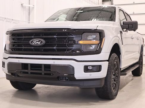 New 2026 Ford F150 XLT w/ Equipment Group 302A MID AWD/4WD image 5