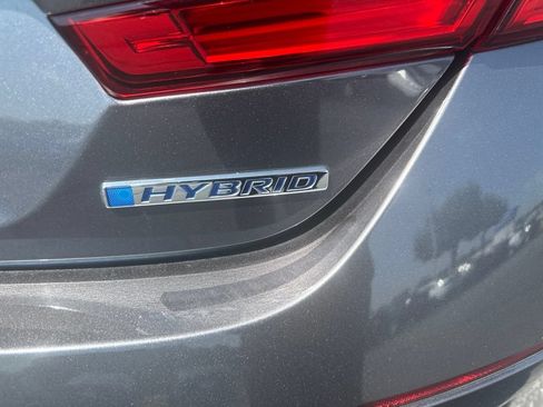 Used 2019 Honda Accord EX image 3