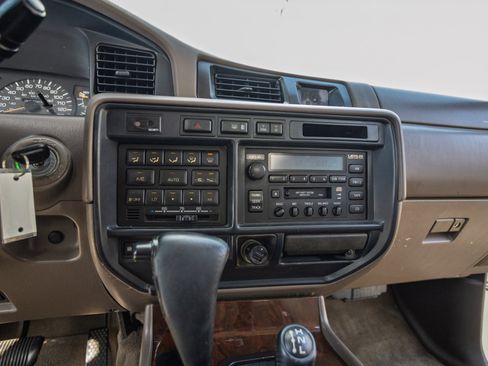 Used 1997 Lexus LX 450 4WD image 16