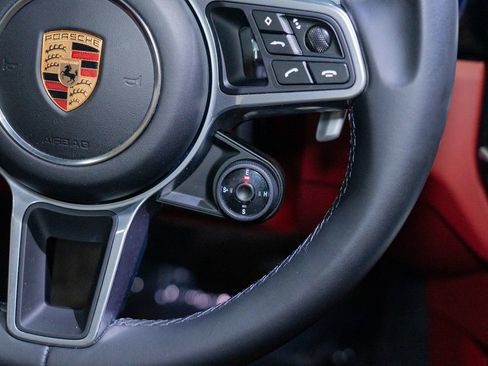 Used 2022 Porsche Cayenne E-Hybrid AWD/4WD image 38