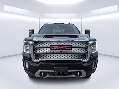 Used 2023 GMC Sierra 2500 Denali w/ Denali Black Diamond Edition image 8