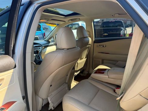 Used 2011 Lexus RX 350 2WD w/ Premium Pkg image 12