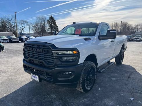 Used 2025 RAM 2500 Tradesman w/ Safety Group AWD/4WD image 16