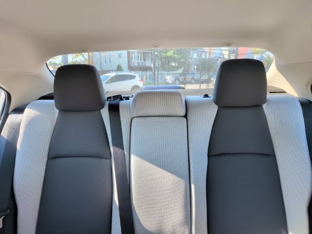 Used 2027 Toyota Corolla LE w/ LE Premium Package FWD image 23