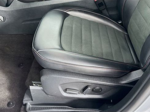 Used 2024 Ford Edge ST-Line image 20