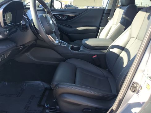 Certified 2025 Subaru Outback Limited w/ Popular Package #2 image 16