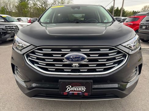 Used 2024 Ford Edge Titanium w/ Equipment Group 301A AWD/4WD image 2