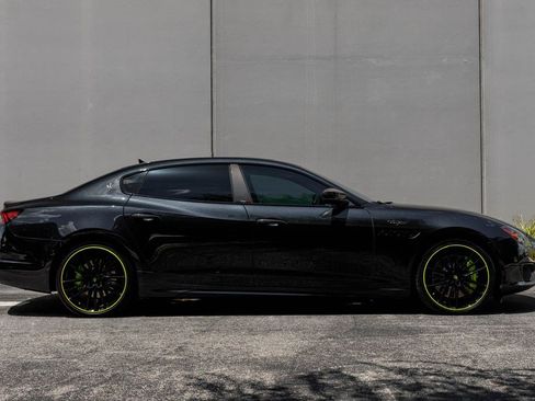 Used 2022 Maserati Quattroporte Trofeo RWD image 6