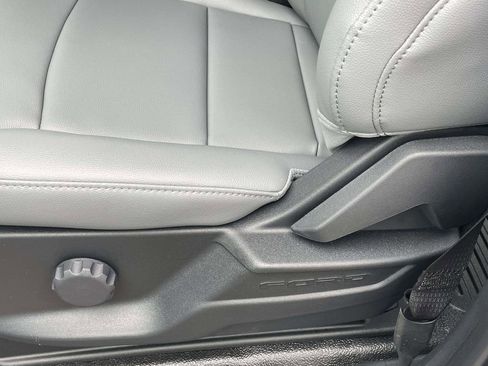 New 2026 Ford F250 XL w/ XL Chrome Package image 14