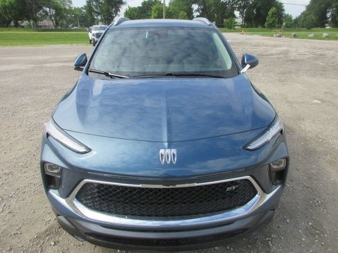 New 2026 Buick Encore GX Sport Touring FWD image 12