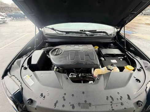 Used 2022 Jeep Cherokee Trailhawk image 28