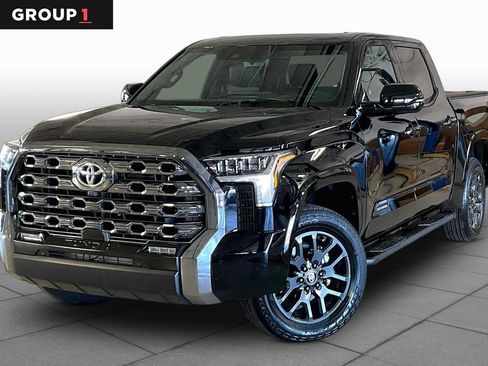 Used 2025 Toyota Tundra Platinum AWD/4WD image 1