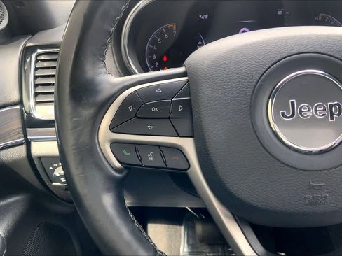 Used 2020 Jeep Grand Cherokee Overland image 17