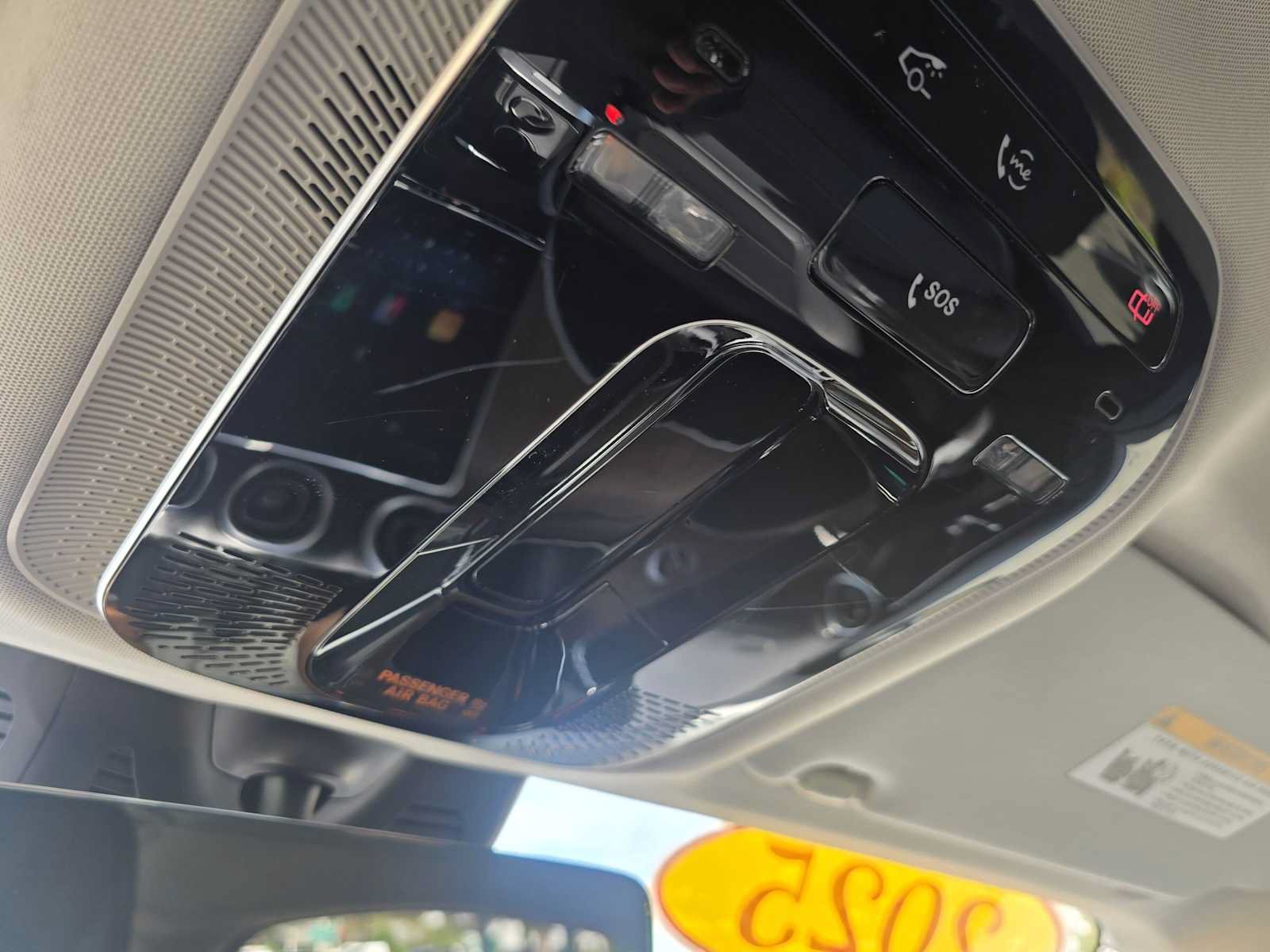 Certified 2025 Mercedes-Benz GLC 350e 4MATIC image 33