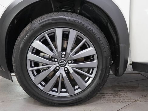Used 2023 Nissan Pathfinder SL w/ SL Premium Package AWD/4WD image 31