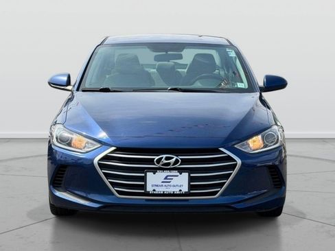 Used 2018 Hyundai Elantra SEL image 2