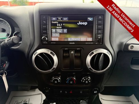 Used 2015 Jeep Wrangler Sahara w/ Dual Top Group AWD/4WD image 23