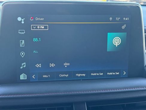 Used 2024 Chevrolet Suburban RST AWD/4WD image 31