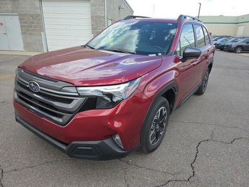 Used 2026 Subaru Forester Premium AWD/4WD image 8