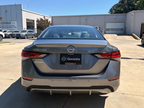 Used 2024 Nissan Sentra S FWD image 4