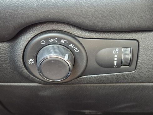 Certified 2024 Dodge Durango GT RWD image 24
