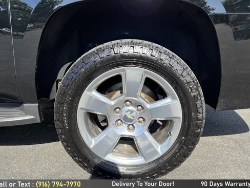 Used 2017 Chevrolet Suburban LT AWD/4WD image 10