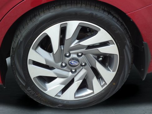 Used 2025 Subaru Legacy Limited AWD/4WD image 9