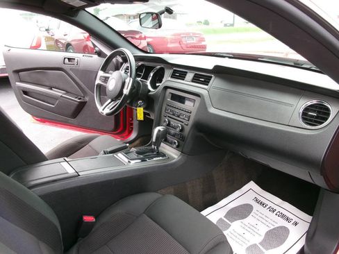 Used 2014 Ford Mustang Coupe image 17