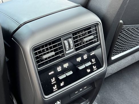 Certified 2025 Porsche Cayenne S image 16