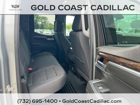 Used 2024 GMC Sierra 1500 Elevation AWD/4WD image 8