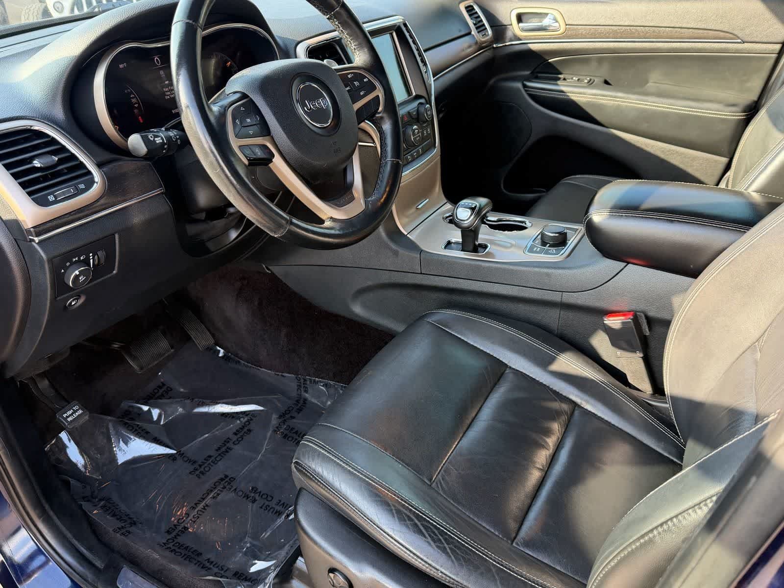 Used 2015 Jeep Grand Cherokee Limited AWD/4WD image 2