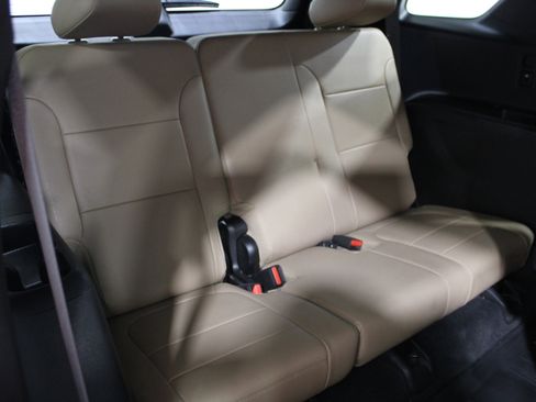 Used 2023 Chevrolet Traverse Premier w/ LPO, Floor Liner Package image 27