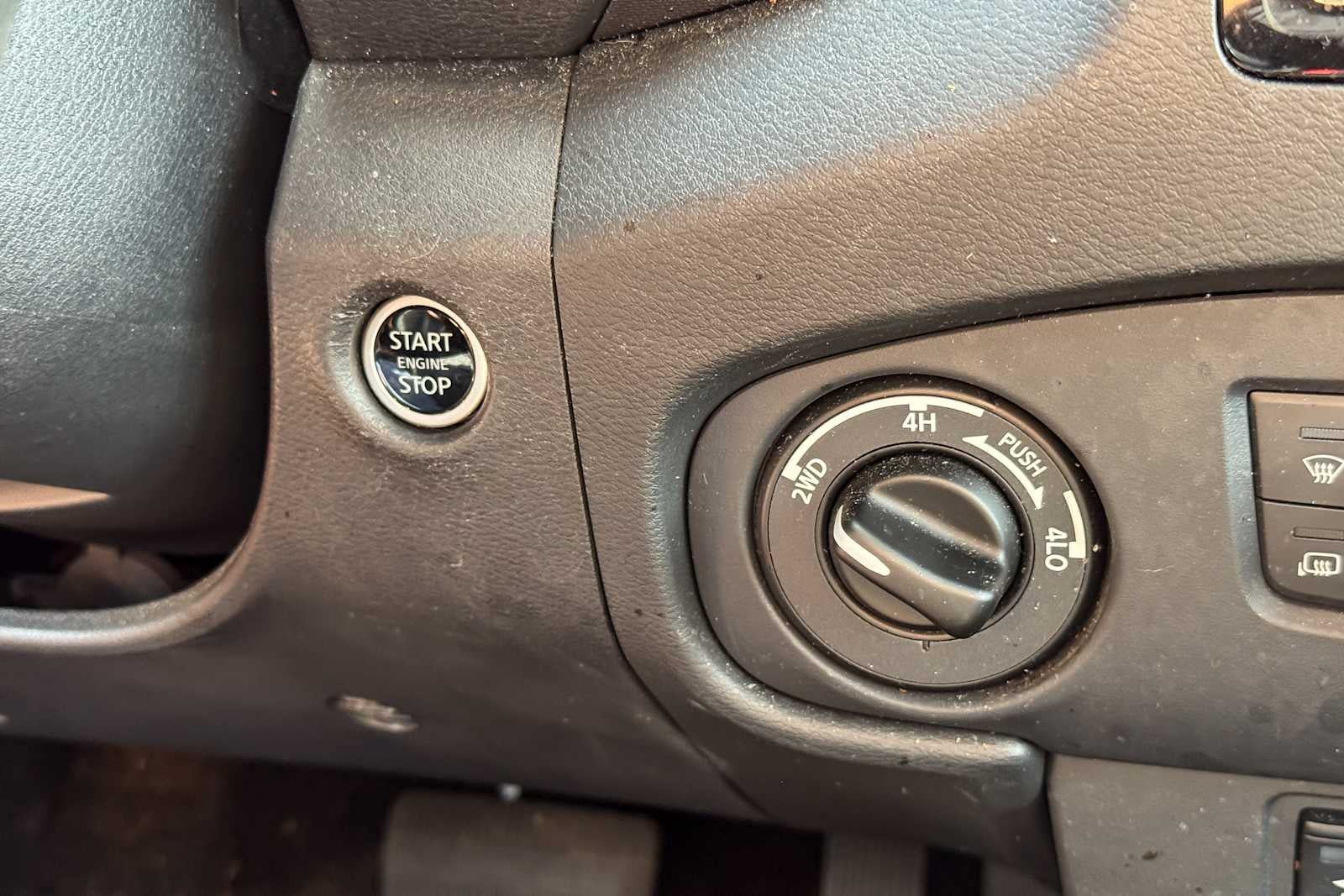 Certified 2023 Nissan Frontier PRO-4X w/ Pro-4X Premium Package AWD/4WD image 20