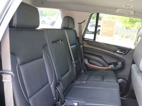 Used 2019 Chevrolet Tahoe Premier RWD image 18