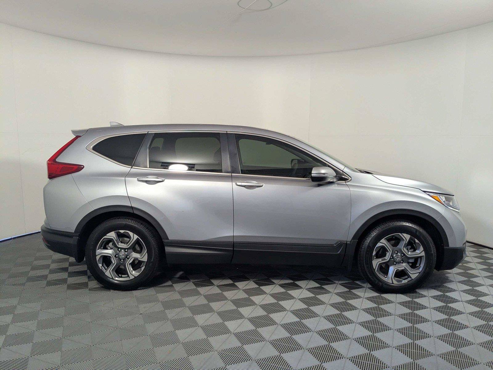 Used 2018 Honda CR-V EX image 4