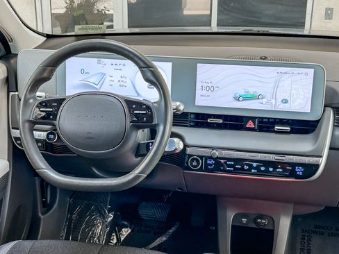 Used 2024 Hyundai Ioniq 5 SEL RWD image 12